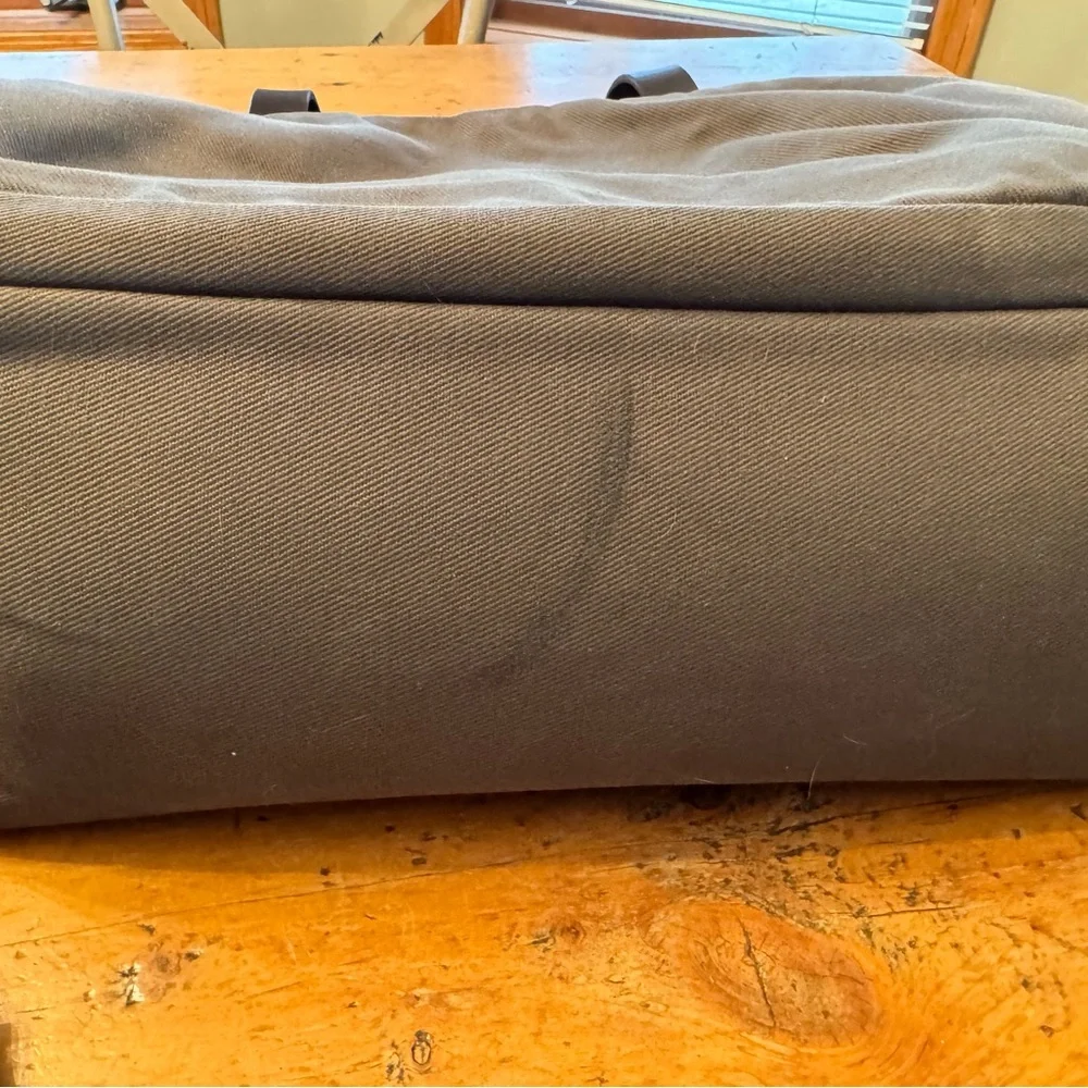 FILSON Original Briefcase Otter - Picture 11 of 13